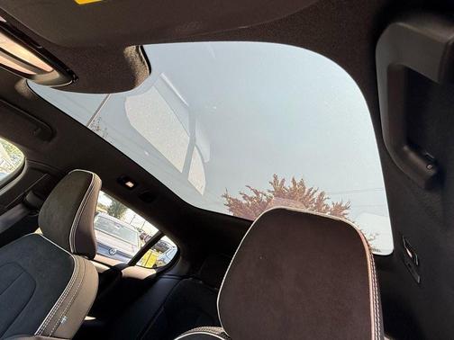 2024 Volvo C40 Recharge Pure Electric Plus