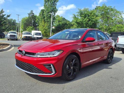 2025 Volkswagen Jetta 1.5T SE