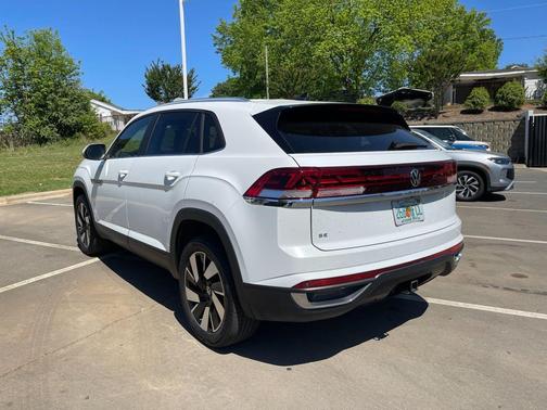 Pure White 2025 Volkswagen Atlas Cross Sport 2.0T SE w/Technology