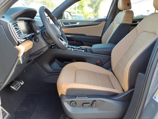 2026 Volkswagen Atlas Cross Sport 2.0T SEL