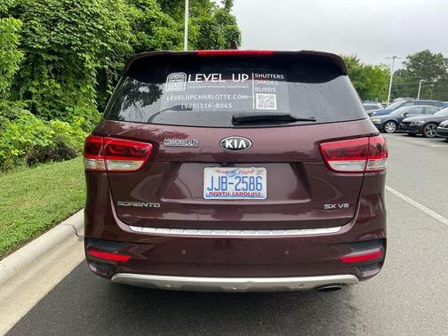 Sangria 2017 Kia Sorento SX