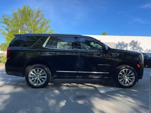 Onyx Black 2024 GMC Yukon Denali