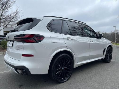 2025 BMW X5 sDrive40i
