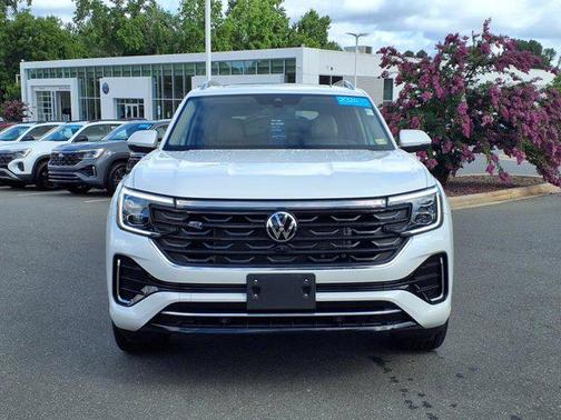 2024 Volkswagen Atlas 2.0T SEL Premium R-Line 4MOTION