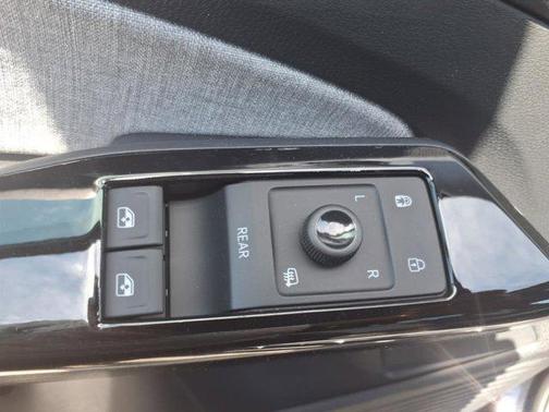 2025 Volkswagen ID.4 Standard