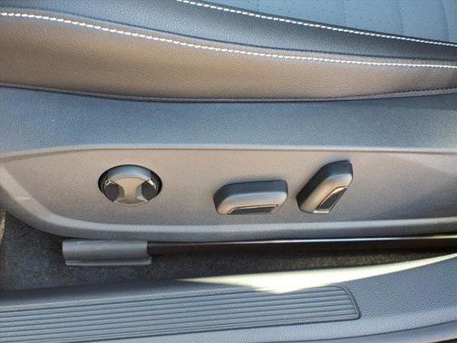 2026 Volkswagen Jetta 1.4T SE