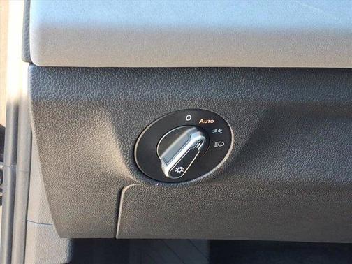 2026 Volkswagen Jetta 1.4T SE