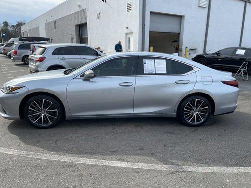 2024 Lexus ES 350 Base