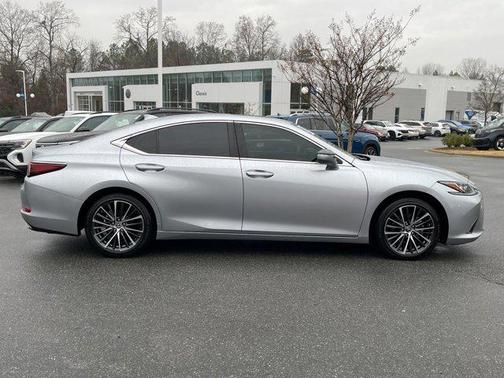 2024 Lexus ES 350 Base