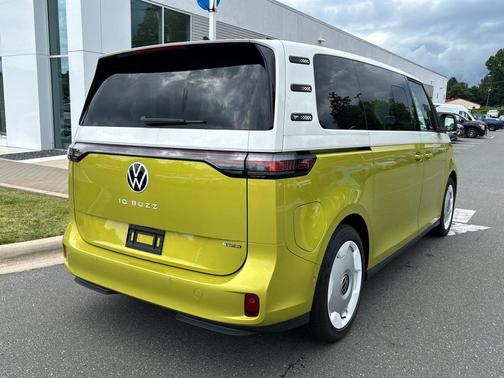2025 Volkswagen ID. Buzz 1st Edition with 4MOTION