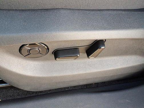 2026 Volkswagen Tiguan 2.0T SE R-Line Black 4MOTION