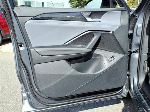 2026 Volkswagen Tiguan 2.0T SE R-Line Black 4MOTION