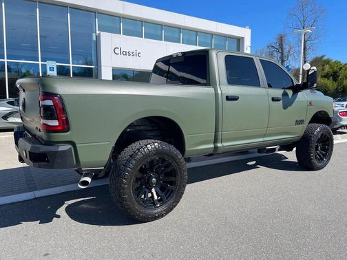 2020 RAM 2500 Big Horn Crew Cab 4x4 6'4' Box