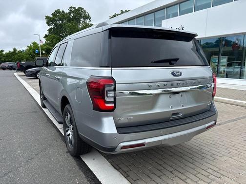 Iconic Silver 2024 Ford Expedition Max Limited