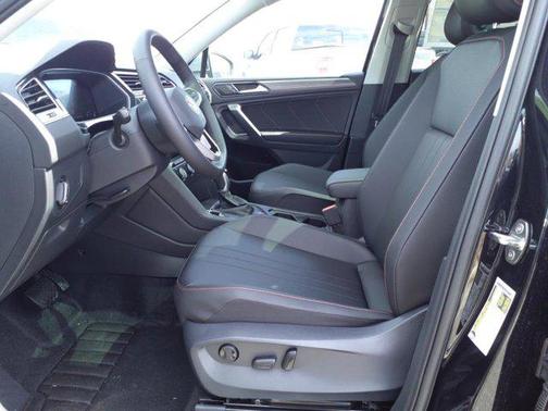 2024 Volkswagen Tiguan 2.0T Wolfsburg Edition