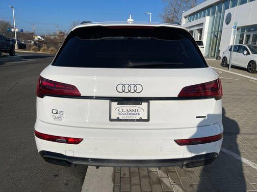 2023 Audi Q5 45 S line Premium Plus