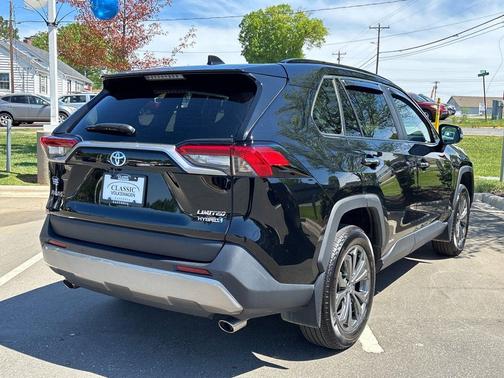 2024 Toyota RAV4 Hybrid Limited