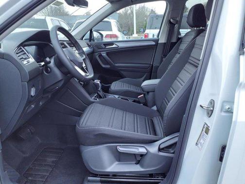 2024 Volkswagen Tiguan 2.0T S