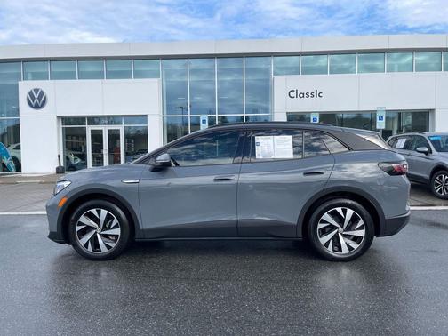 2023 Volkswagen ID.4 Pro