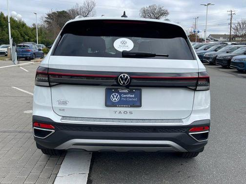 2025 Volkswagen Taos 1.5T SE