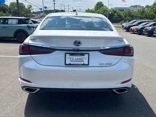 Eminent White Pearl 2024 Lexus ES 350 Base