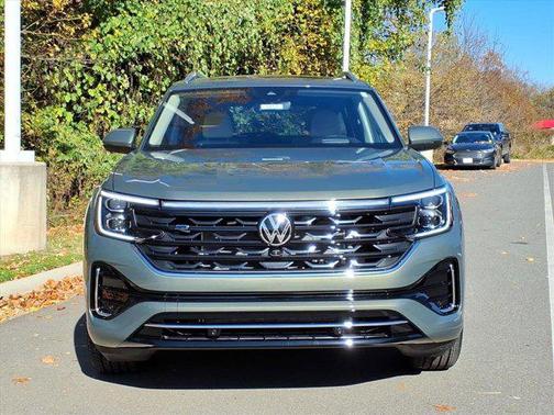 2026 Volkswagen Atlas 2.0T SEL Premium R-Line 4MOTION