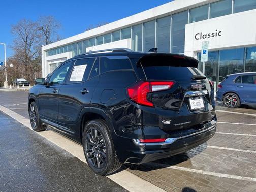 2022 GMC Terrain Denali