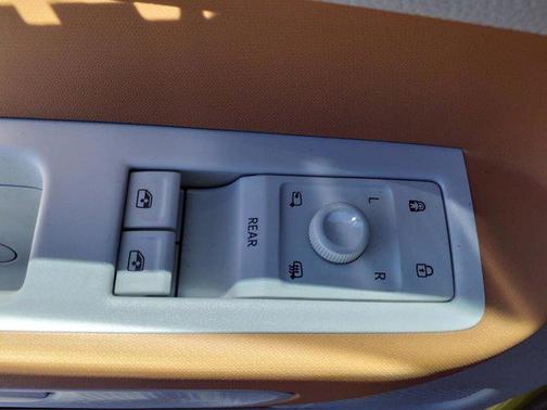 2025 Volkswagen ID. Buzz 1st Edition with 4MOTION