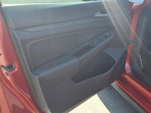 2024 Volkswagen Golf GTI 1.4T TSI