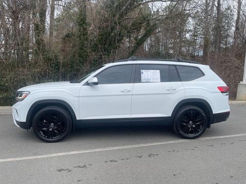 2023 Volkswagen Atlas 3.6L SE w/Technology
