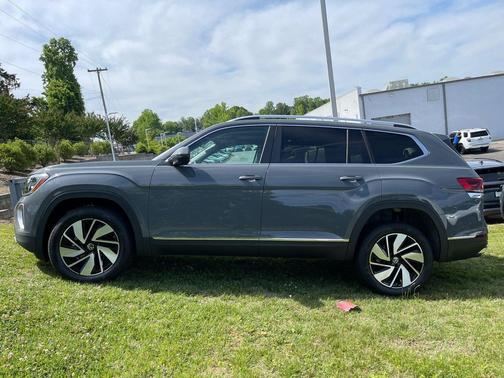 pure gray 2026 Volkswagen Atlas 2.0T SEL