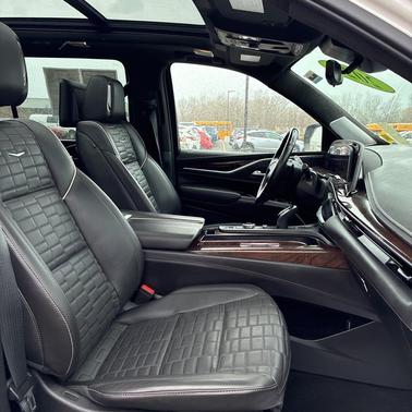 Crystal White Tricoat 2023 Cadillac Escalade ESV Sport Platinum