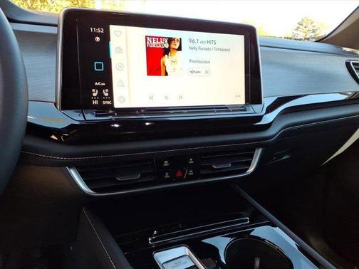 2026 Volkswagen Atlas Cross Sport 2.0T SE w/Technology 4MOTION