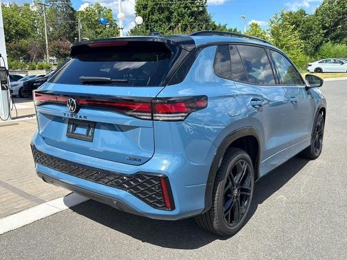 monterey blue pearl 2026 Volkswagen Tiguan 2.0T SE R-Line Black 4MOTION