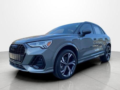 2024 Audi Q3 45 S line Premium Plus