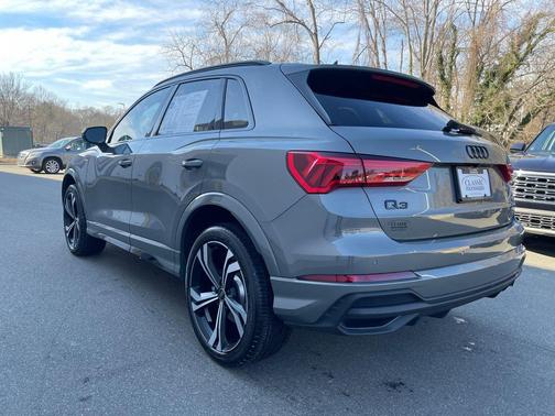 2024 Audi Q3 45 S line Premium Plus