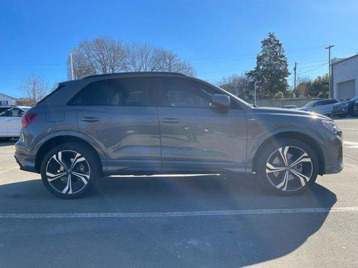 2024 Audi Q3 45 S line Premium Plus