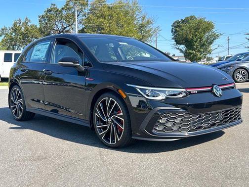 2024 Volkswagen Golf GTI 2.0T S DSG