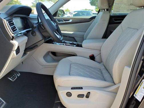 2026 Volkswagen Atlas 2.0T SEL Premium R-Line 4MOTION