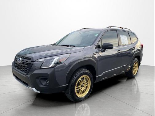 Magnetite Gray Metallic 2024 Subaru Forester Wilderness