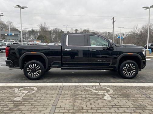 2024 GMC Sierra 2500 Denali Ultimate