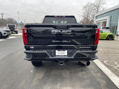 2024 GMC Sierra 2500 Denali Ultimate