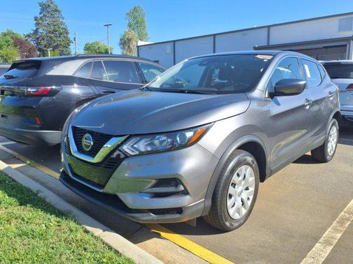2020 Nissan Rogue Sport S