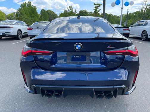 Tanzanite Blue II Metallic 2024 BMW M4 Competition