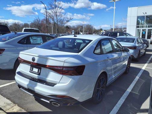 2025 Volkswagen Jetta GLI 2.0T Autobahn