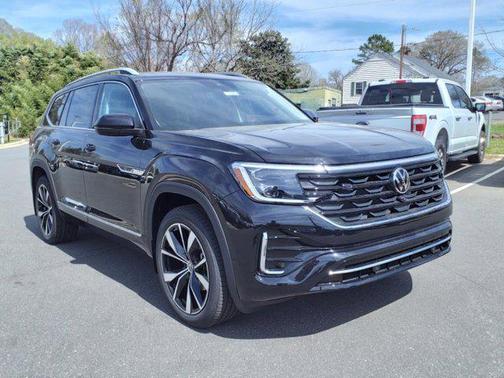 2025 Volkswagen Atlas 2.0T SEL Premium R-Line 4MOTION