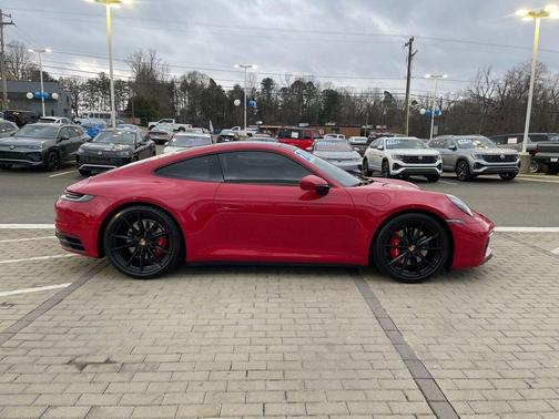 2020 Porsche 911 Carrera 4S