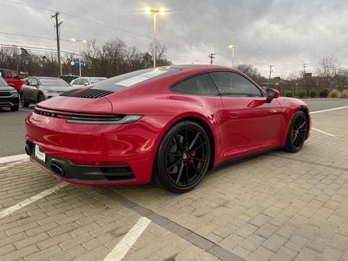 2020 Porsche 911 Carrera 4S