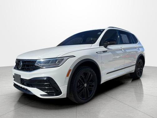 2022 Volkswagen Tiguan 2.0T SE R-Line Black 4MOTION
