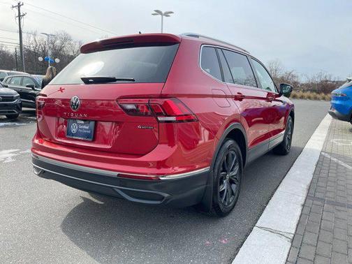 2024 Volkswagen Tiguan 2.0T SE 4MOTION